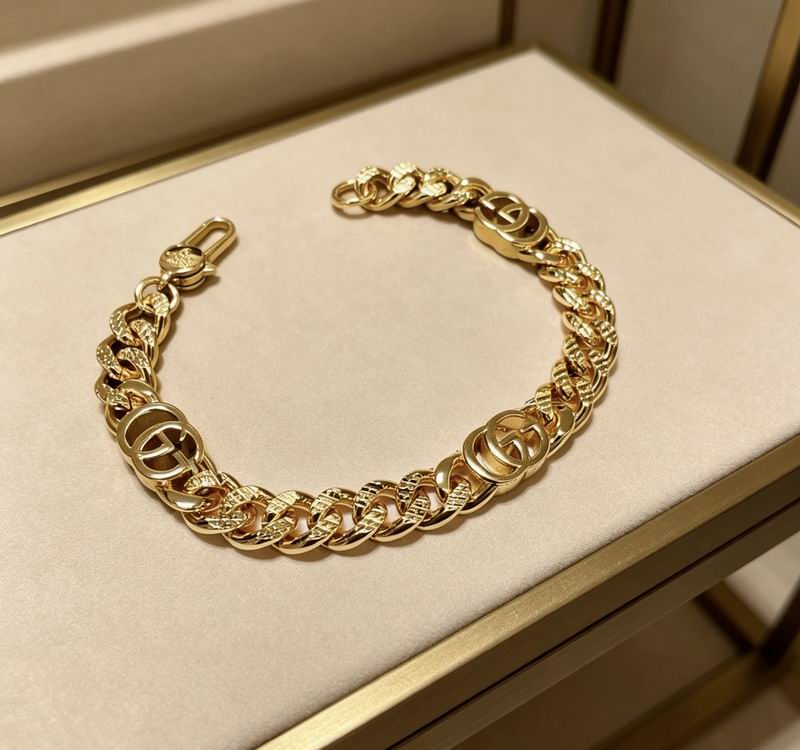 Gucci Bracelet 05yxs55